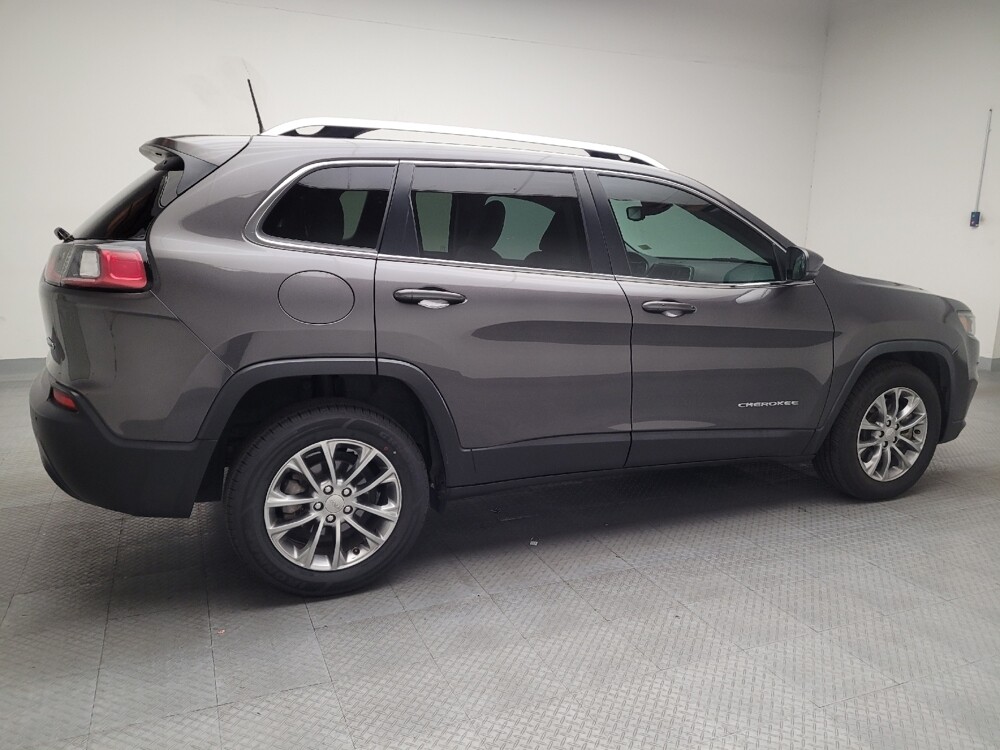2021 Jeep Cherokee in Bakersfield, CA 93309 - 18095806 10