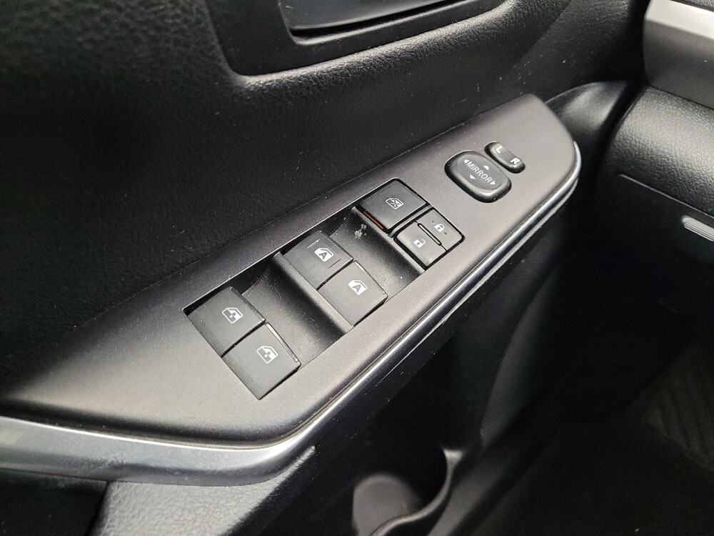 2017 Toyota Camry in Madison, TN 37115 - 18095807 27