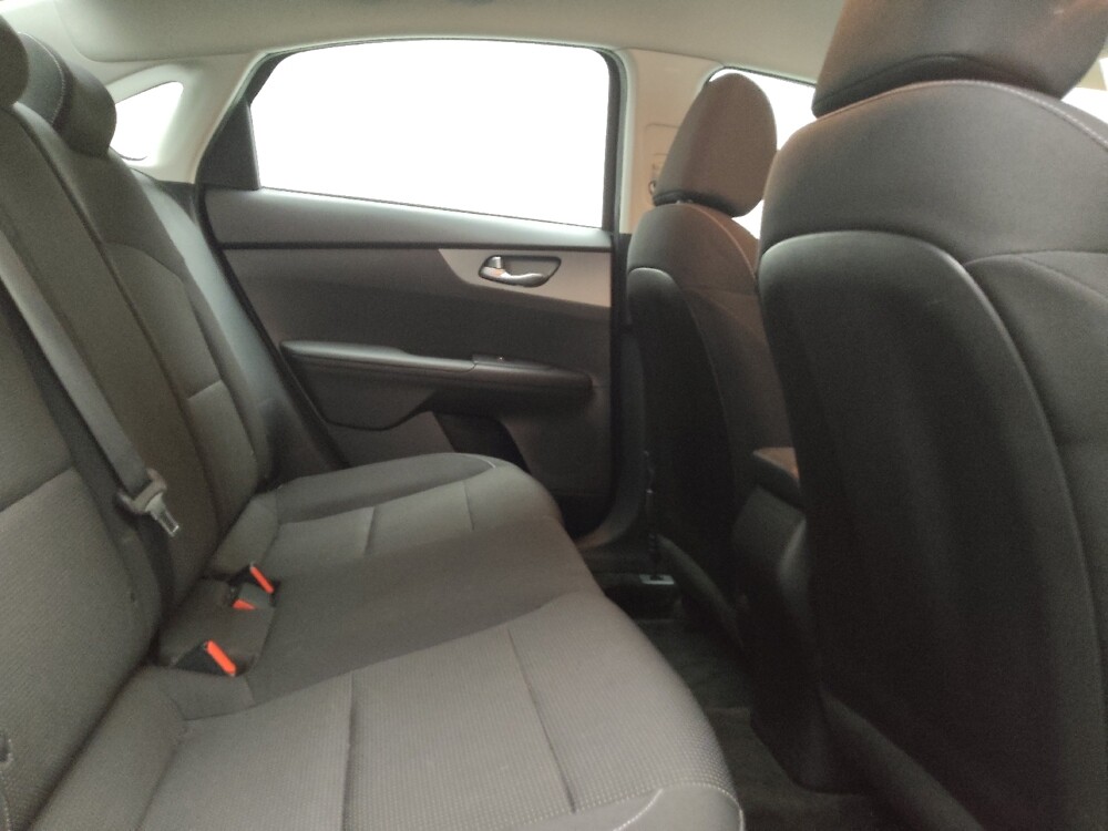 2019 Kia Forte in Madison, TN 37115 - 18095809 19