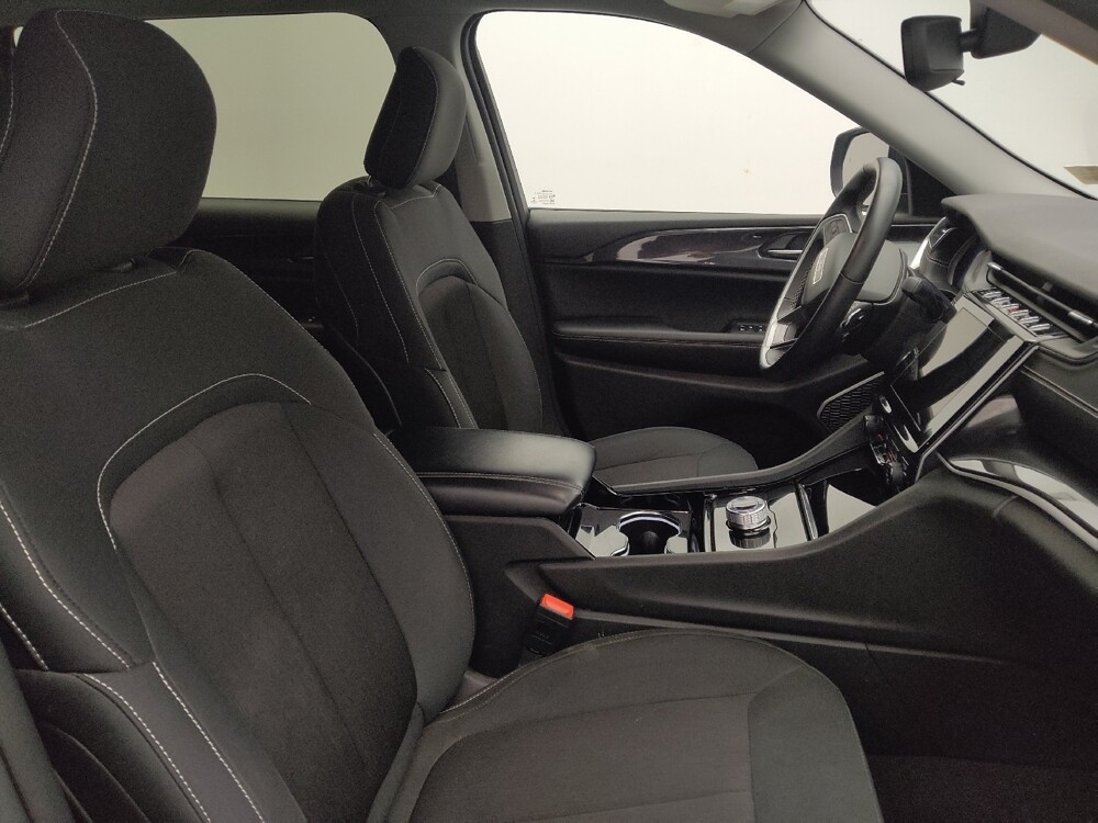 2022 Jeep Grand Cherokee L in Lakewood, CO 80215 - 18095812 21