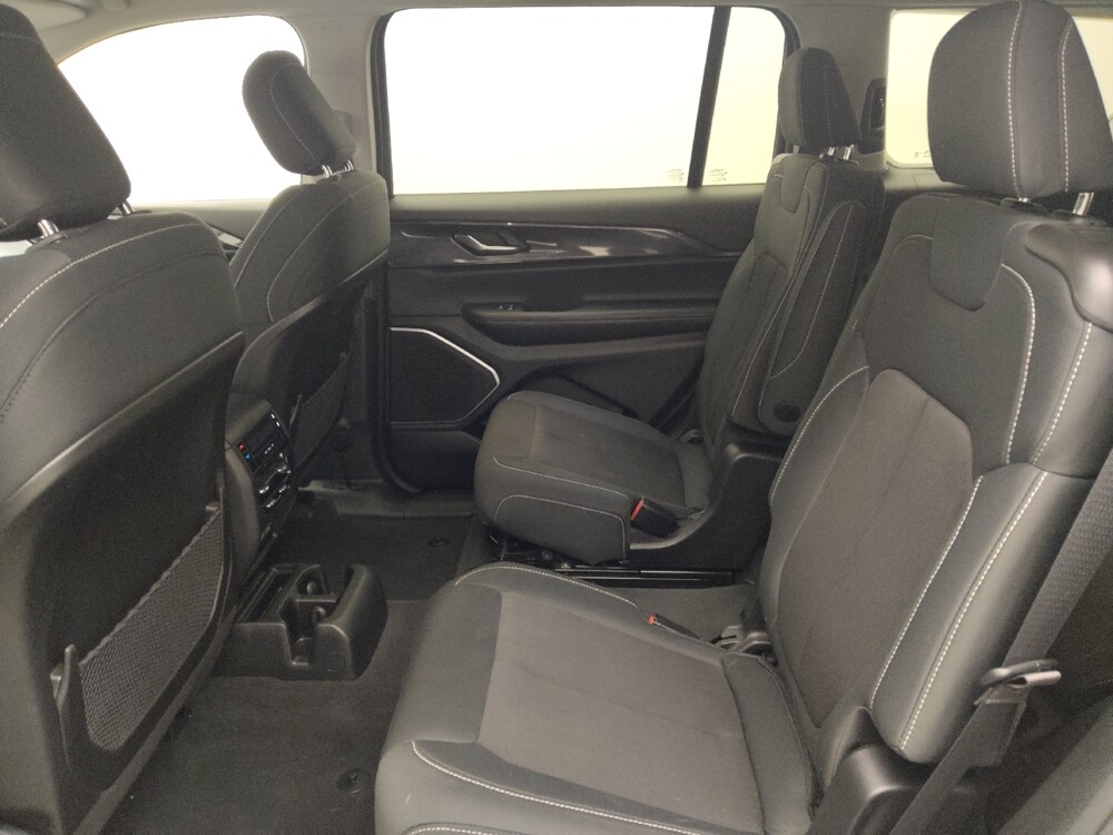 2022 Jeep Grand Cherokee L in Lakewood, CO 80215 - 18095812 18