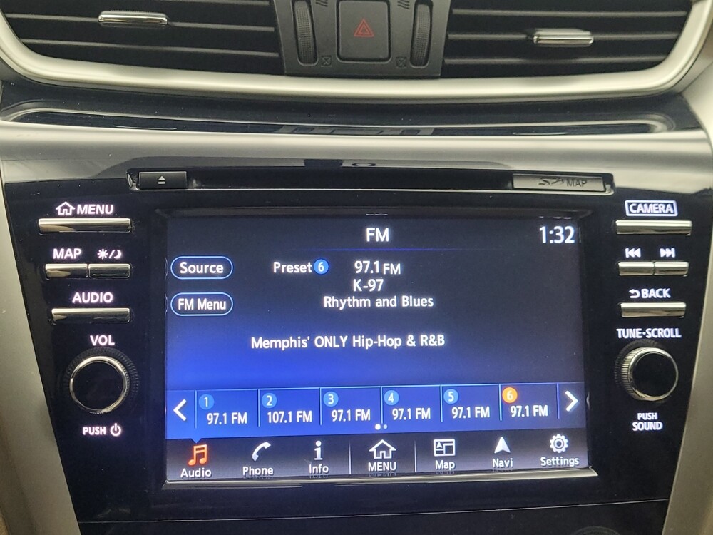 2018 Nissan Murano in Madison, TN 37115 - 18095817 25