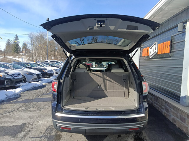 2017 GMC Acadia in DuBois, PA 15801 - 18095821 7
