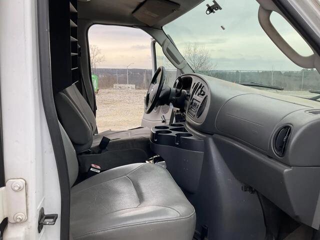 2006 Ford E-250 and Econoline 250 in Blauvelt, NY 10913 - 18095822 14