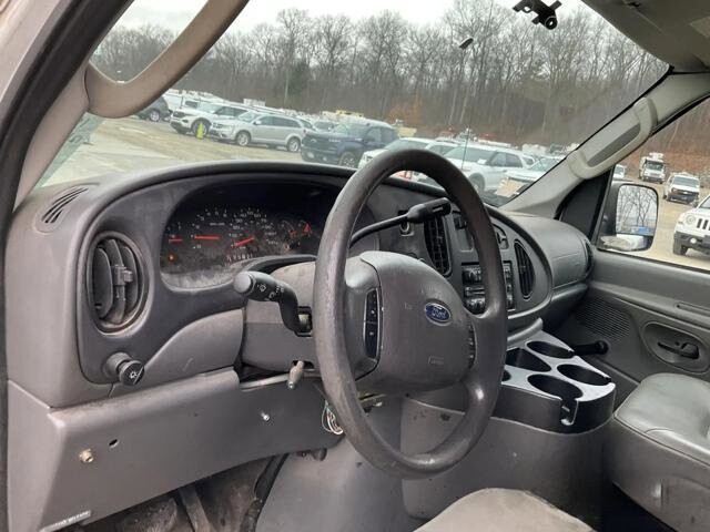 2006 Ford E-250 and Econoline 250 in Blauvelt, NY 10913 - 18095822 10