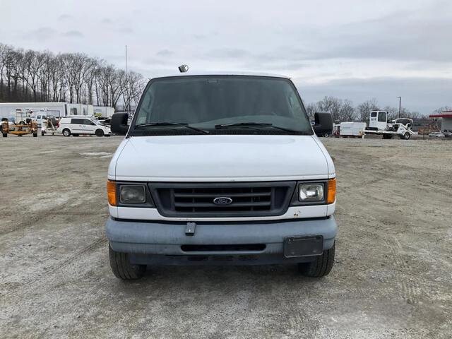 2006 Ford E-250 and Econoline 250 in Blauvelt, NY 10913 - 18095822 3