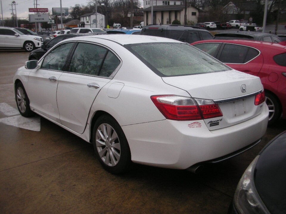 2013 Honda Accord in Nashville, TN 37209 - 18095831 3