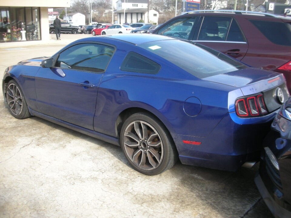 2014 Ford Mustang in Nashville, TN 37209 - 18095843 3