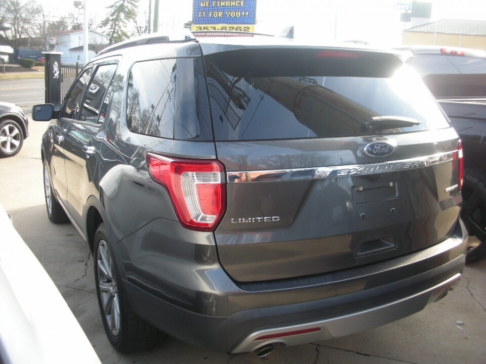 2016 Ford Explorer in Nashville, TN 37209 - 18095844 3