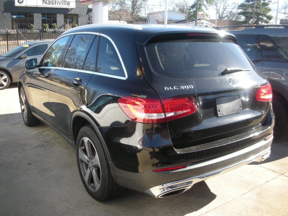 2016 Mercedes-Benz GLC 300 in Nashville, TN 37209 - 18095848 3