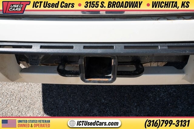 2015 Chevrolet Tahoe in Wichita, KS 67216 - 18095853 4