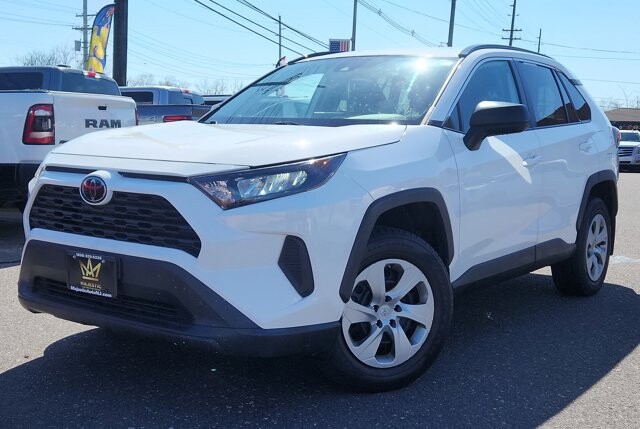 2020 Toyota RAV4 in Cinnaminson, NJ 08077 - 18095862