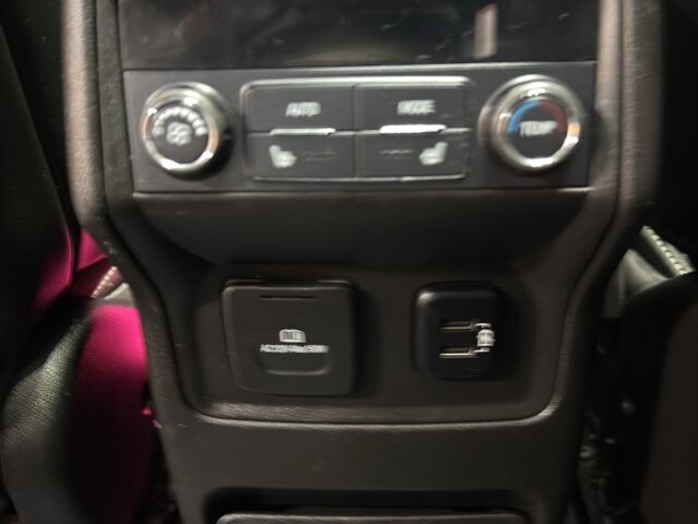 2018 GMC Acadia in Burlington, WI 53105 - 18095880 13