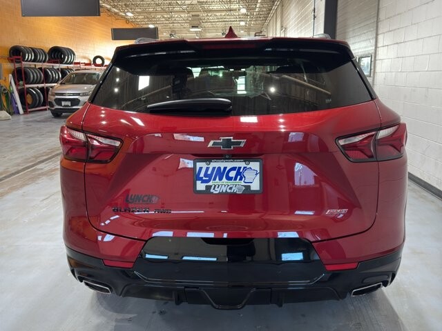 2019 Chevrolet Blazer in Burlington, WI 53105 - 18095881 4