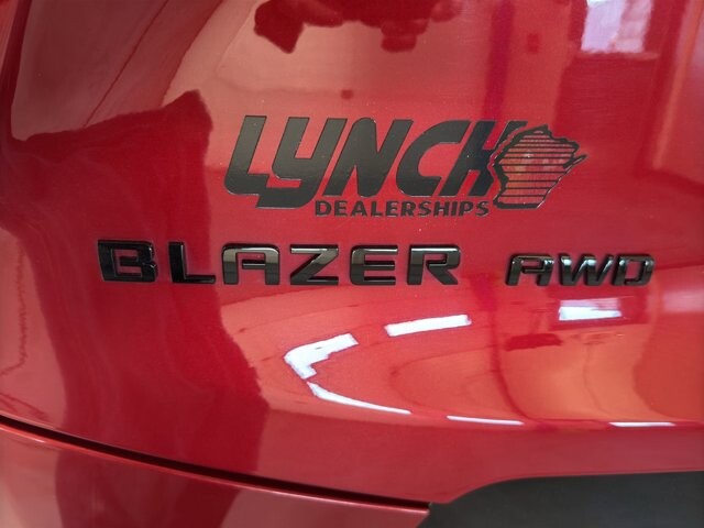 2019 Chevrolet Blazer in Burlington, WI 53105 - 18095881 10