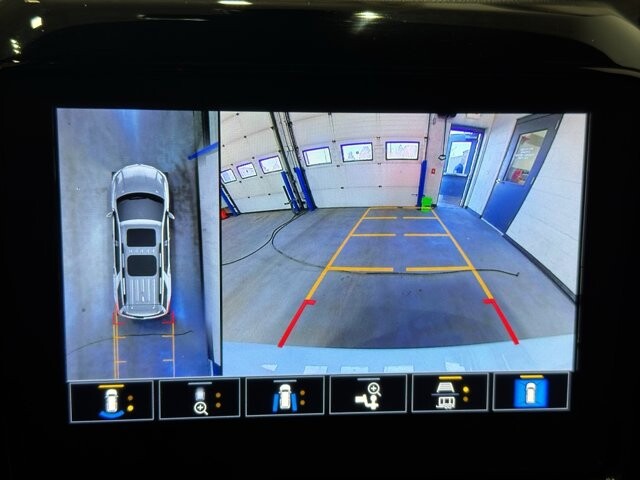 2022 Chevrolet Traverse in Burlington, WI 53105 - 18095883 28