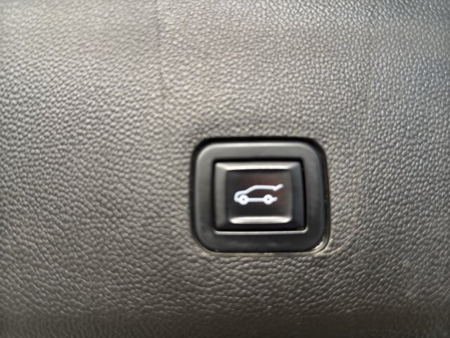 2022 Chevrolet Traverse in Burlington, WI 53105 - 18095883 20