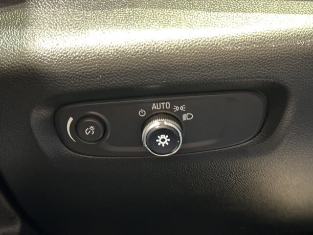 2022 Chevrolet Traverse in Burlington, WI 53105 - 18095883 32