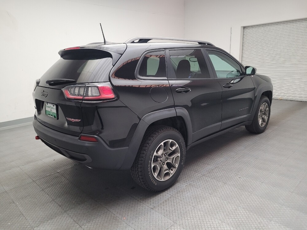 2020 Jeep Cherokee in Downey, CA 90241 - 18095885 9