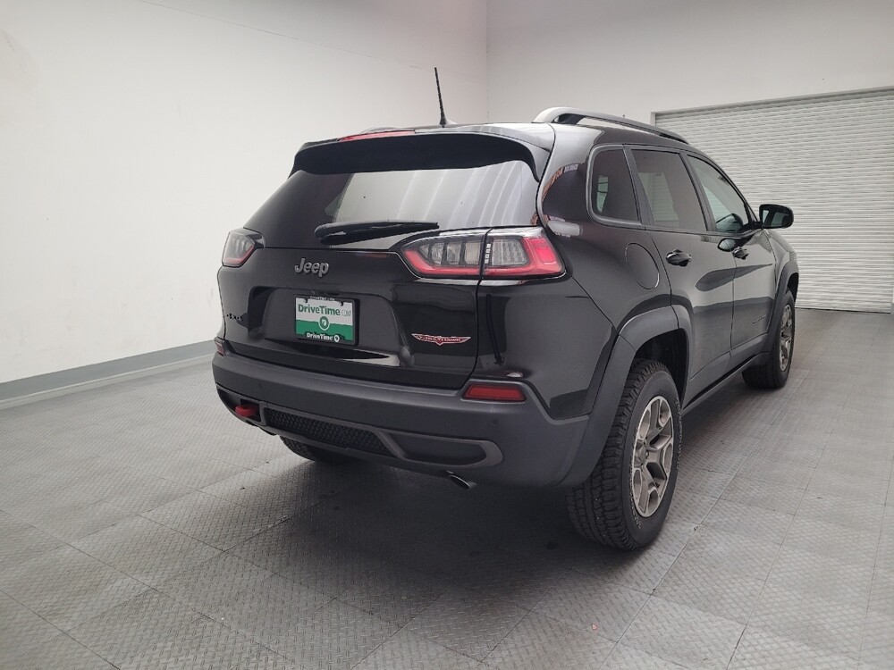 2020 Jeep Cherokee in Downey, CA 90241 - 18095885 7