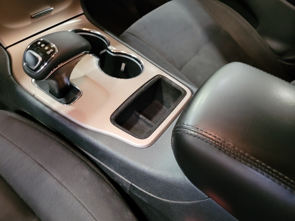 2015 Jeep Grand Cherokee in Downey, CA 90241 - 18095886 26