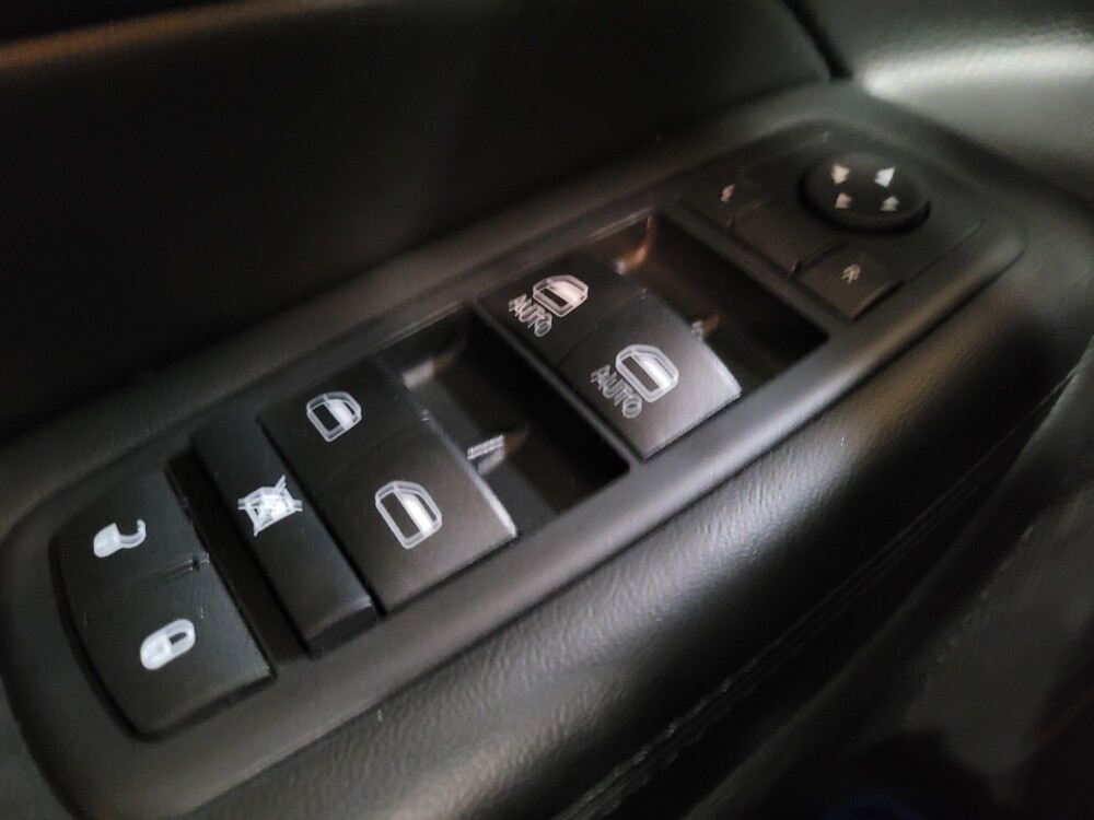 2015 Jeep Grand Cherokee in Downey, CA 90241 - 18095886 27