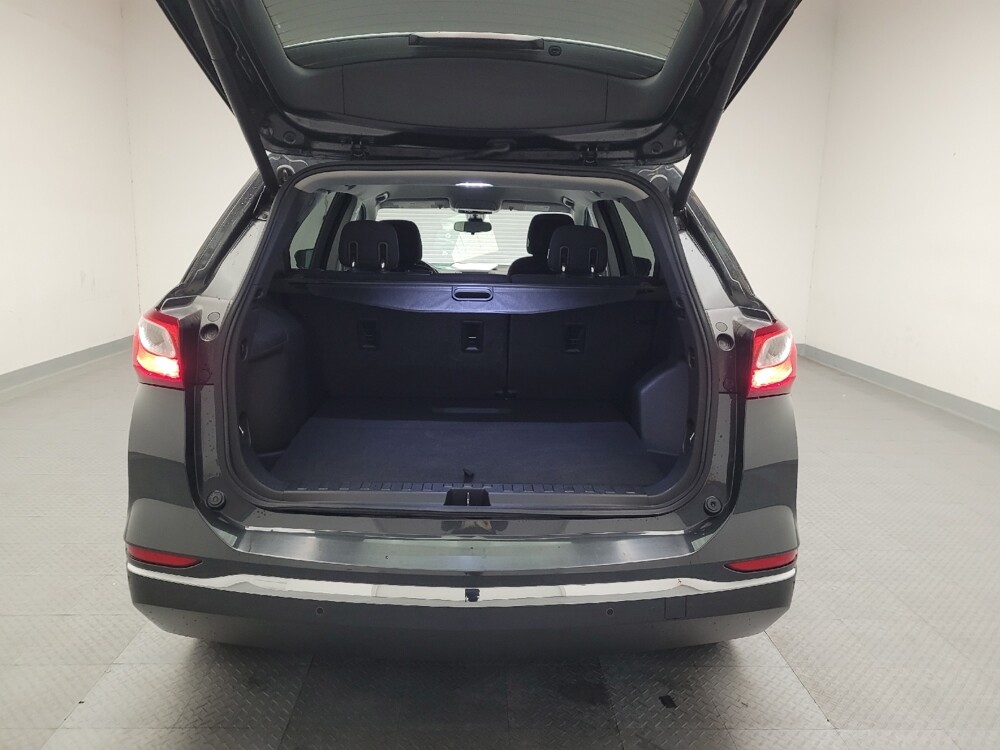 2020 Chevrolet Equinox in Downey, CA 90241 - 18095889 29