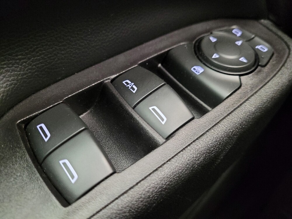 2020 Chevrolet Equinox in Downey, CA 90241 - 18095889 27