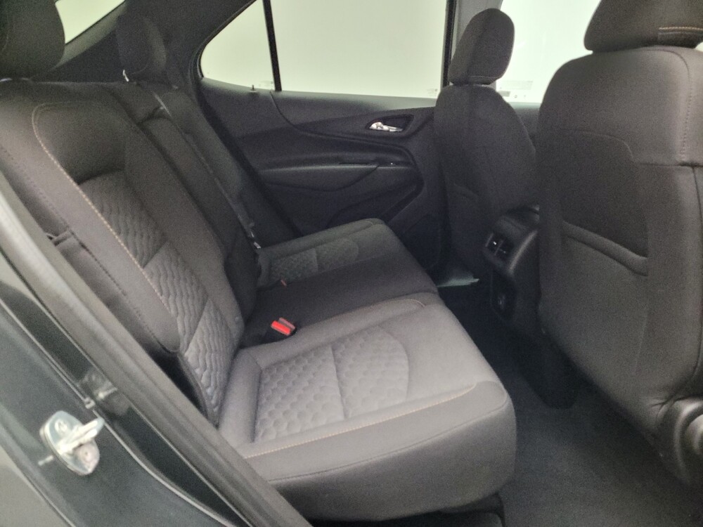 2020 Chevrolet Equinox in Downey, CA 90241 - 18095889 19