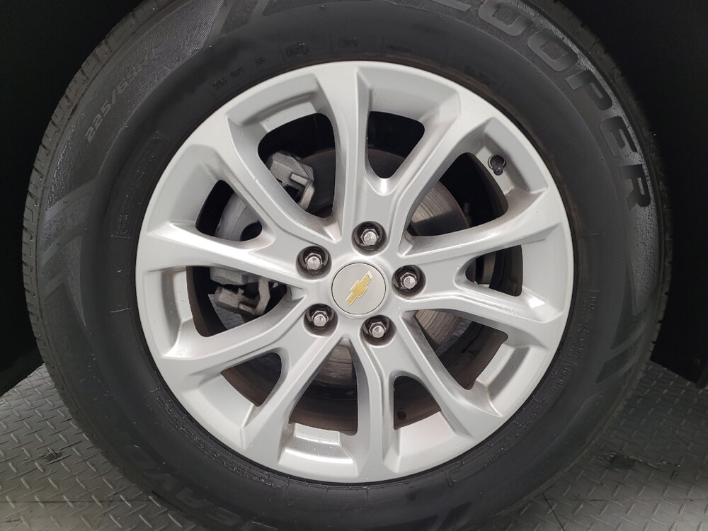 2020 Chevrolet Equinox in Downey, CA 90241 - 18095889 31