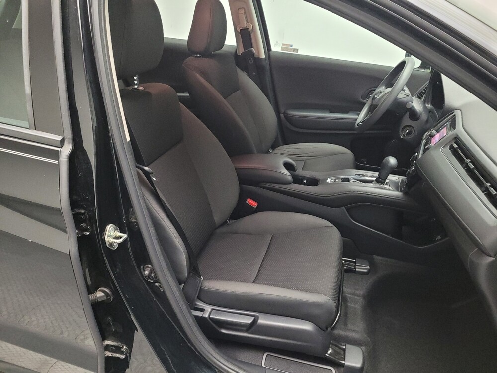 2020 Honda HR-V in Downey, CA 90241 - 18095890 21