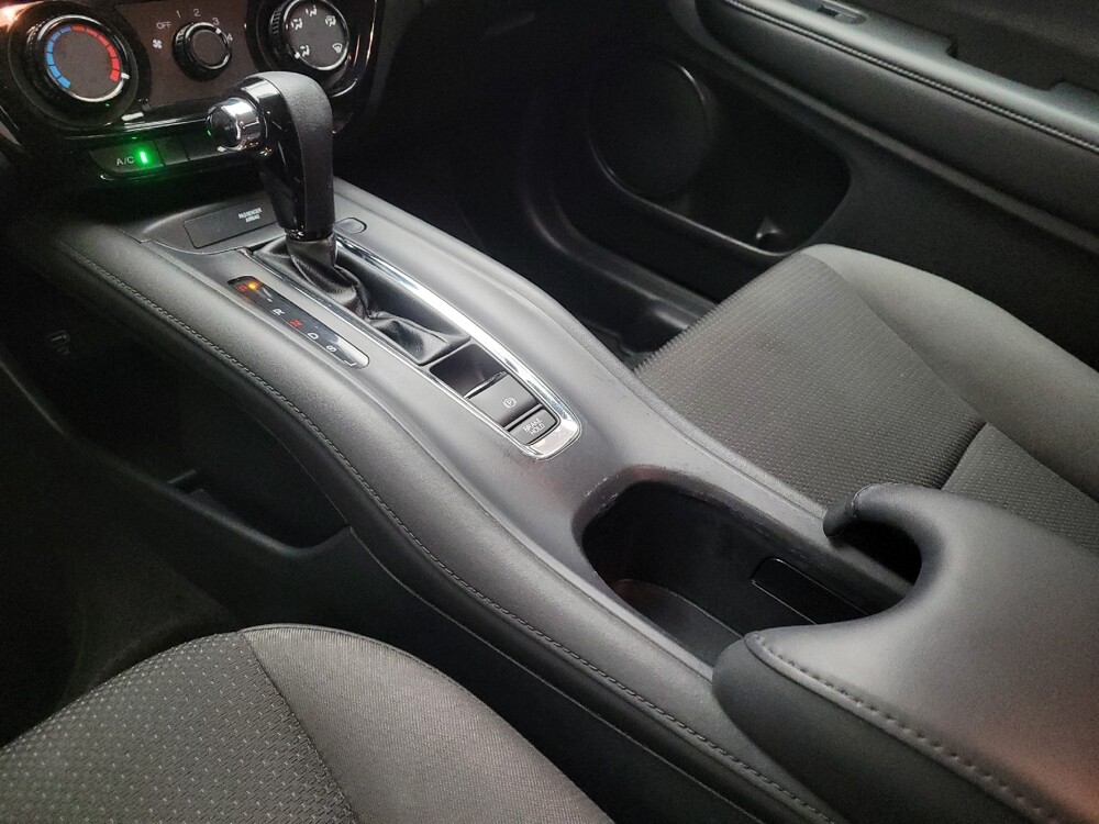 2020 Honda HR-V in Downey, CA 90241 - 18095890 26