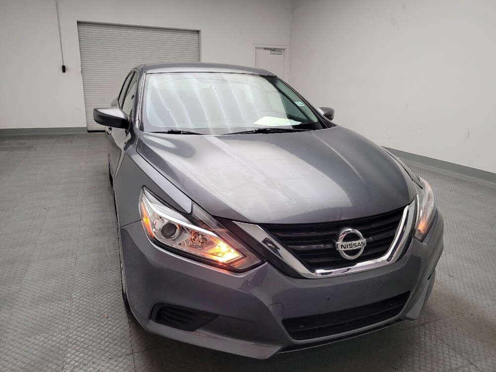 2017 Nissan Altima in Downey, CA 90241 - 18095891 14
