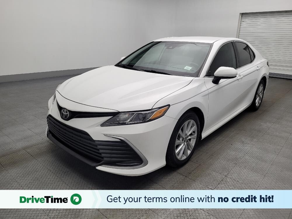 2021 Toyota Camry in Orlando, FL 32808 - 18095896