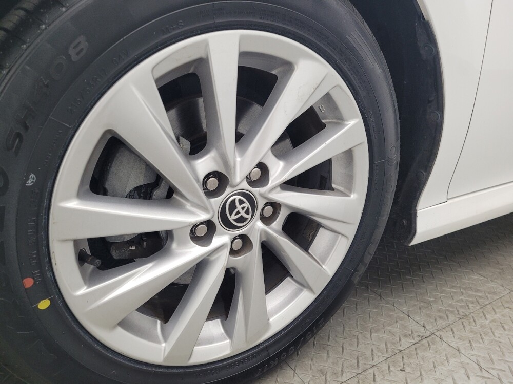 2021 Toyota Camry in Orlando, FL 32808 - 18095896 31