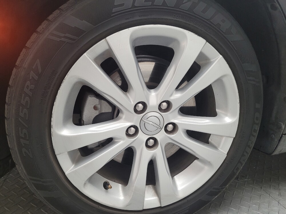 2016 Chrysler 200 in Downey, CA 90241 - 18095897 31