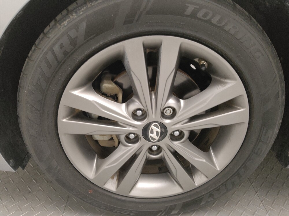 2017 Hyundai Elantra in Fort Worth, TX 76116 - 18095898 31