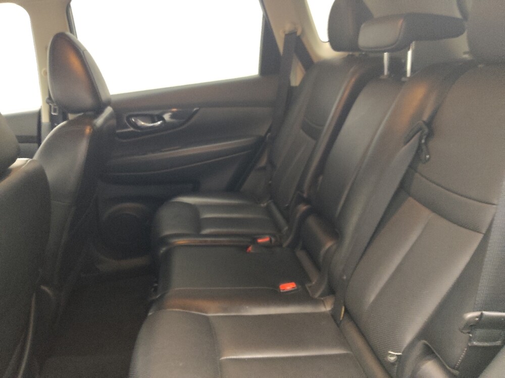 2018 Nissan Rogue in Knoxville, TN 37923 - 18095900 18