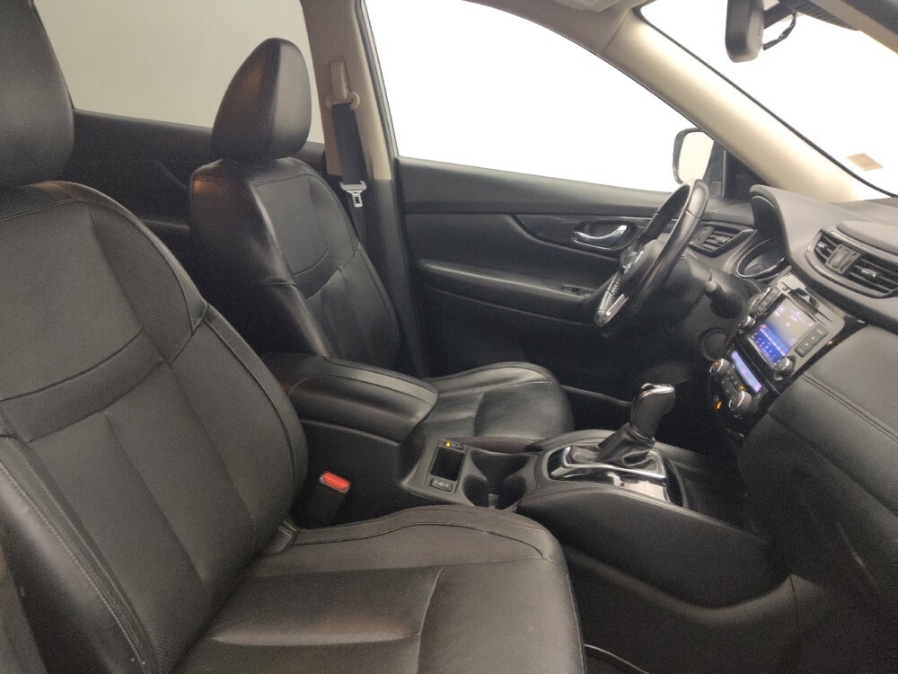 2018 Nissan Rogue in Knoxville, TN 37923 - 18095900 21