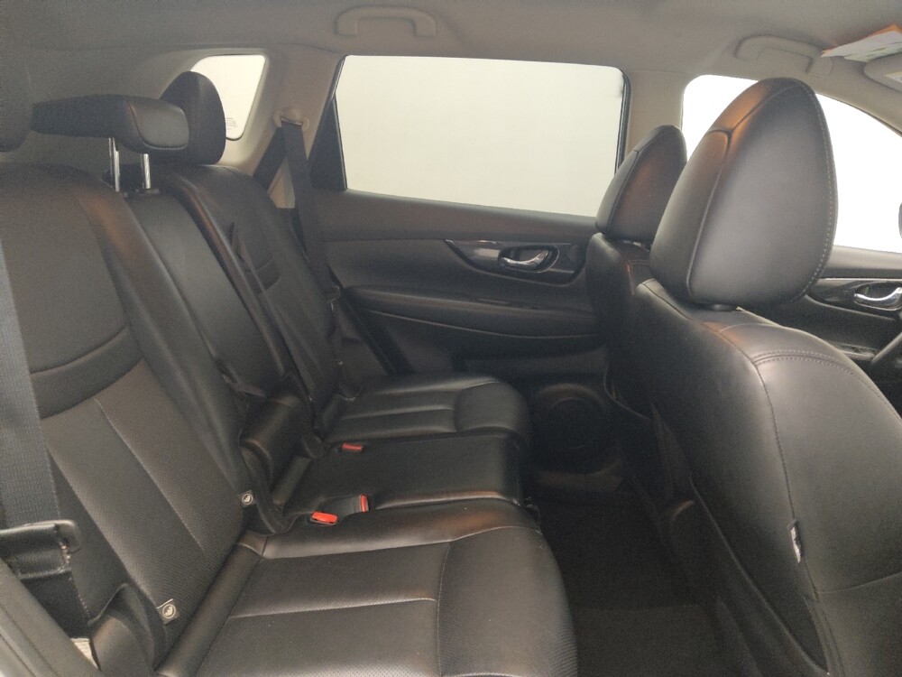 2018 Nissan Rogue in Knoxville, TN 37923 - 18095900 19