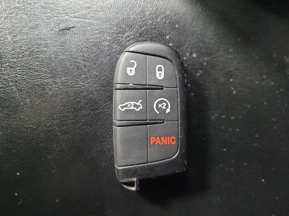 2017 Dodge Charger in Jackson, MS 39211 - 18095906 32