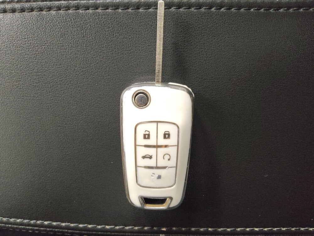 2017 Chevrolet Equinox in Athens, GA 30606 - 18095910 32