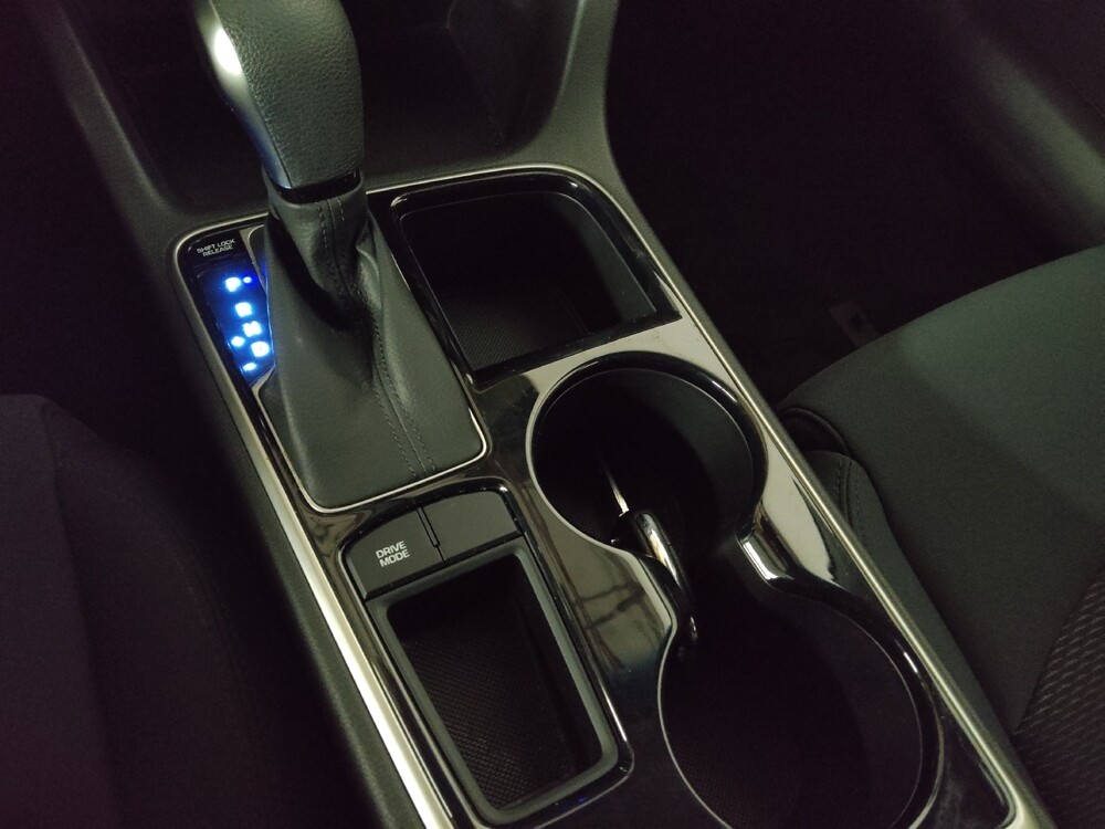 2018 Hyundai Sonata in Marietta, GA 30062 - 18095913 26