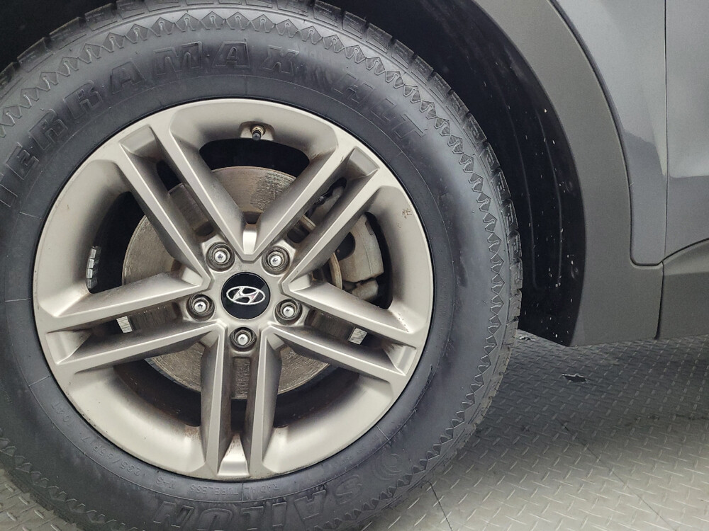 2017 Hyundai Santa Fe in Live Oak, TX 78233 - 18095920 31