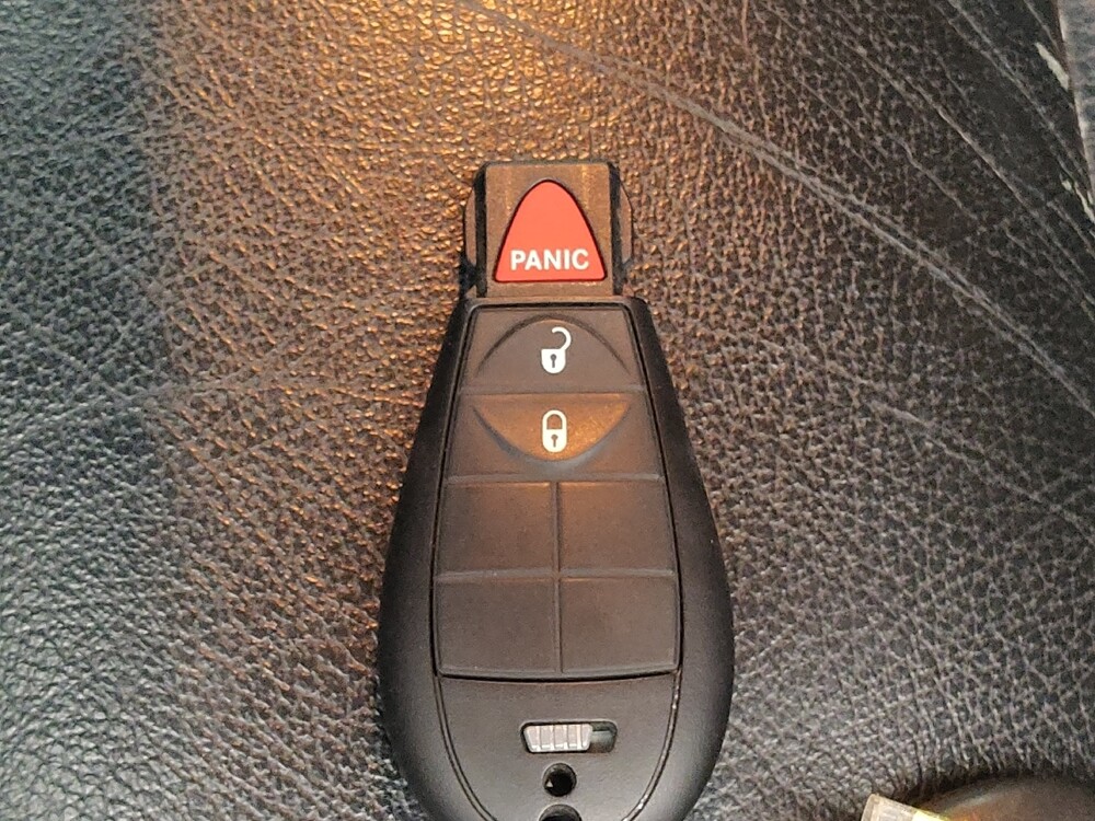 2022 RAM 1500 in Fort Worth, TX 76116 - 18095922 32