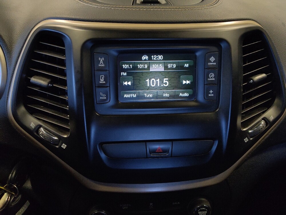 2015 Jeep Cherokee in Mesa, AZ 85210 - 18095937 25