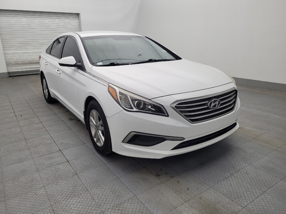 2017 Hyundai Sonata in Tallahassee, FL 32304 - 18095939 13