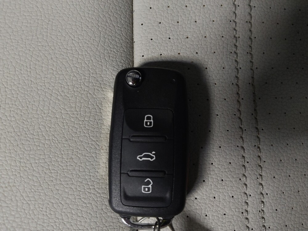 2016 Volkswagen Jetta in Jackson, MS 39211 - 18095946 32