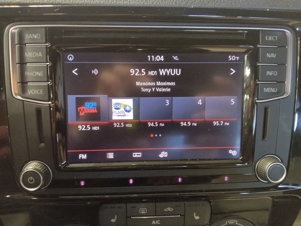 2016 Volkswagen Jetta in Jackson, MS 39211 - 18095946 25