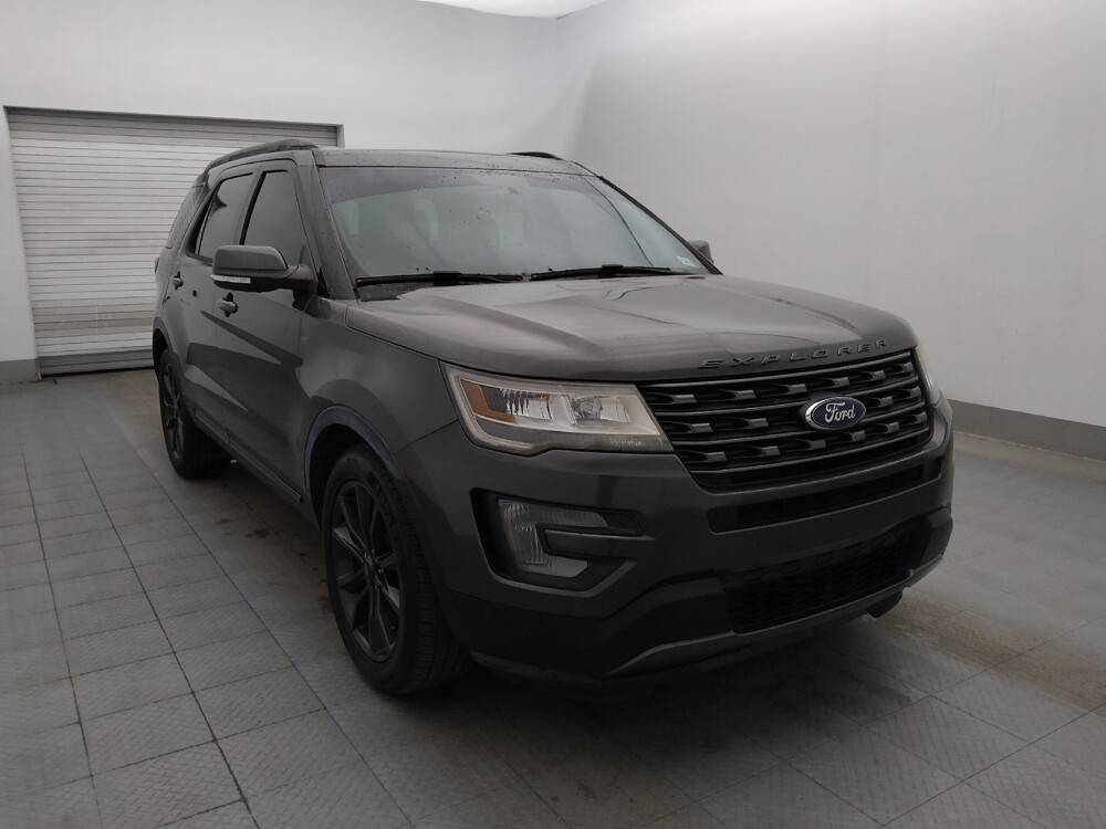 2017 Ford Explorer in Charleston, SC 29414 - 18095947 13